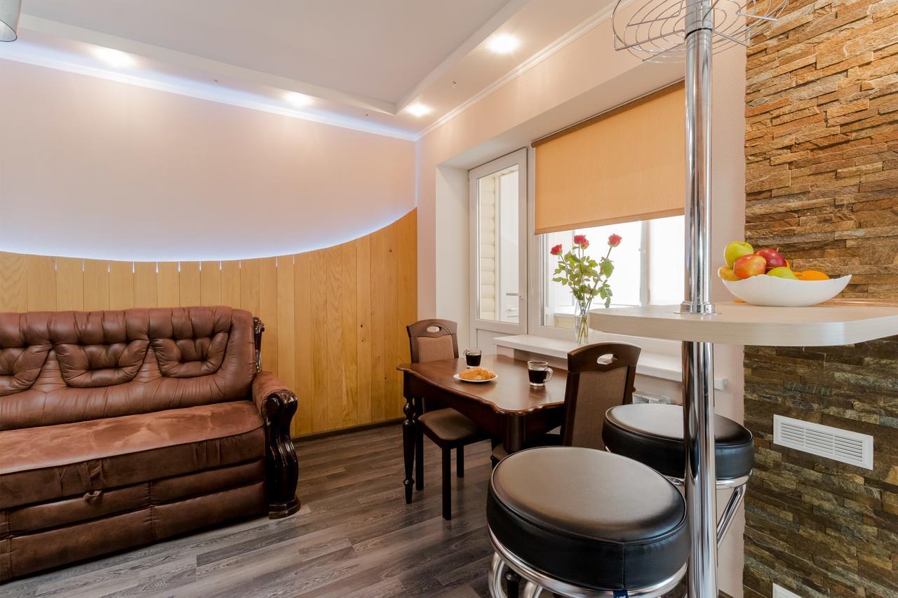 Cityapartments Kyiv Railway Station ภายนอก รูปภาพ